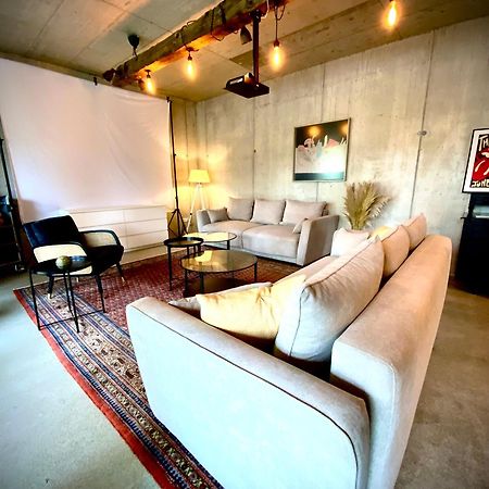 フィラハWaterfront - Urbane Eleganz Am Bachuferアパートメント エクステリア 写真