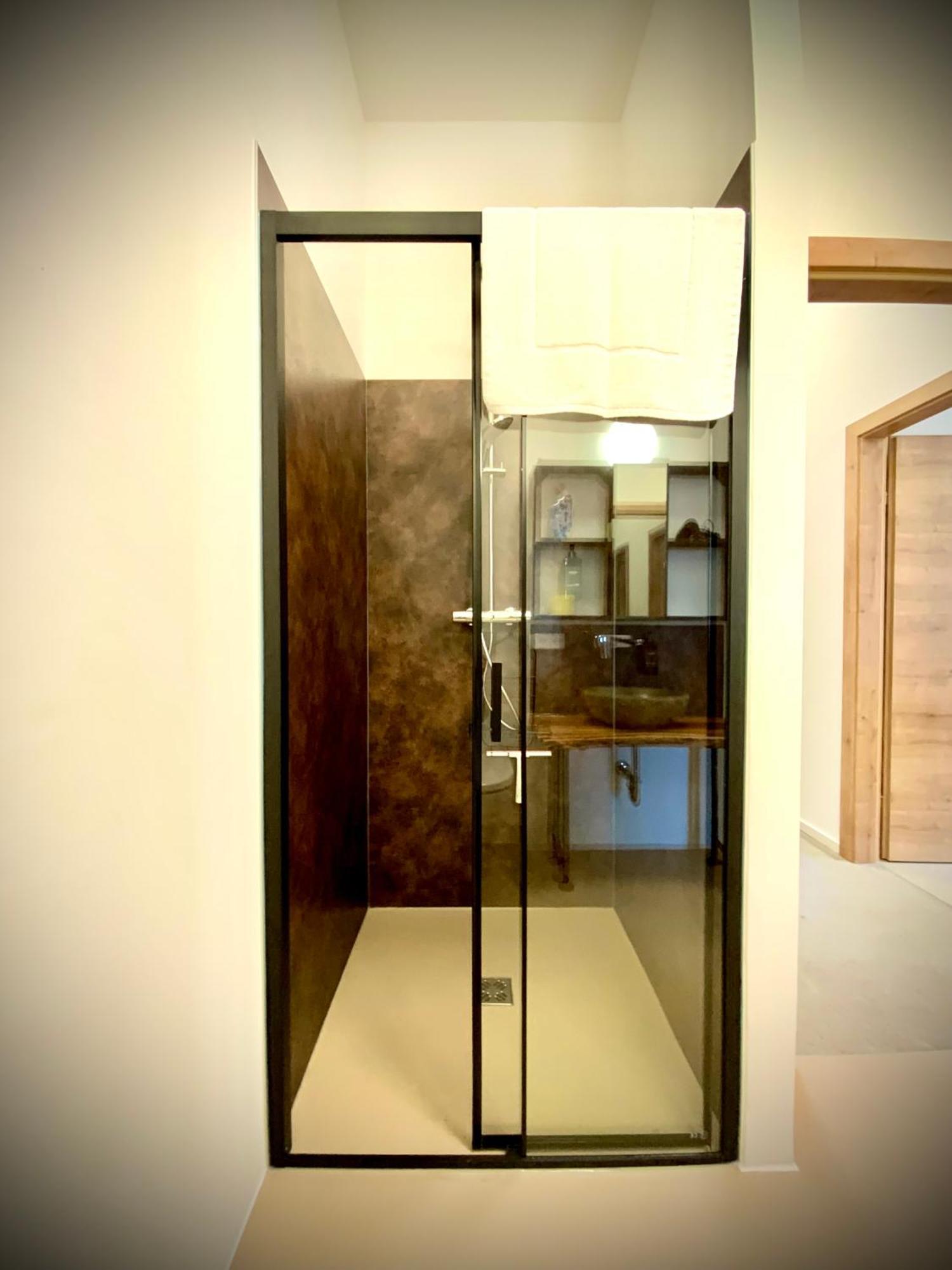 フィラハWaterfront - Urbane Eleganz Am Bachuferアパートメント 部屋 写真